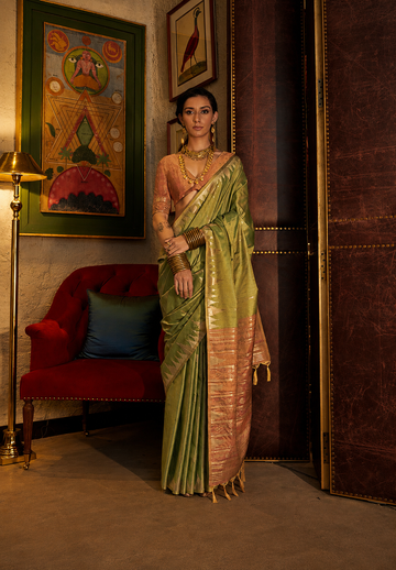 Zarafshan | Mehendi Green Banarasi Silk Rich Zari Weaved Saree | Banarasii