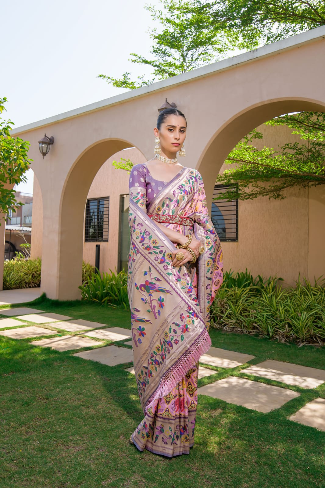 Rangrez - Pastel Lilac Pink Paithani Weave Banarasi Silk Saree | Banarasii