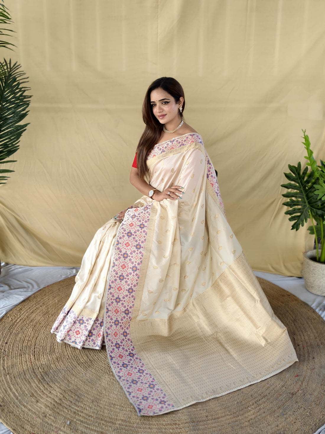 Nooreen - Ivory Cream Banarasi Silk Weaved Saree | Banarasii