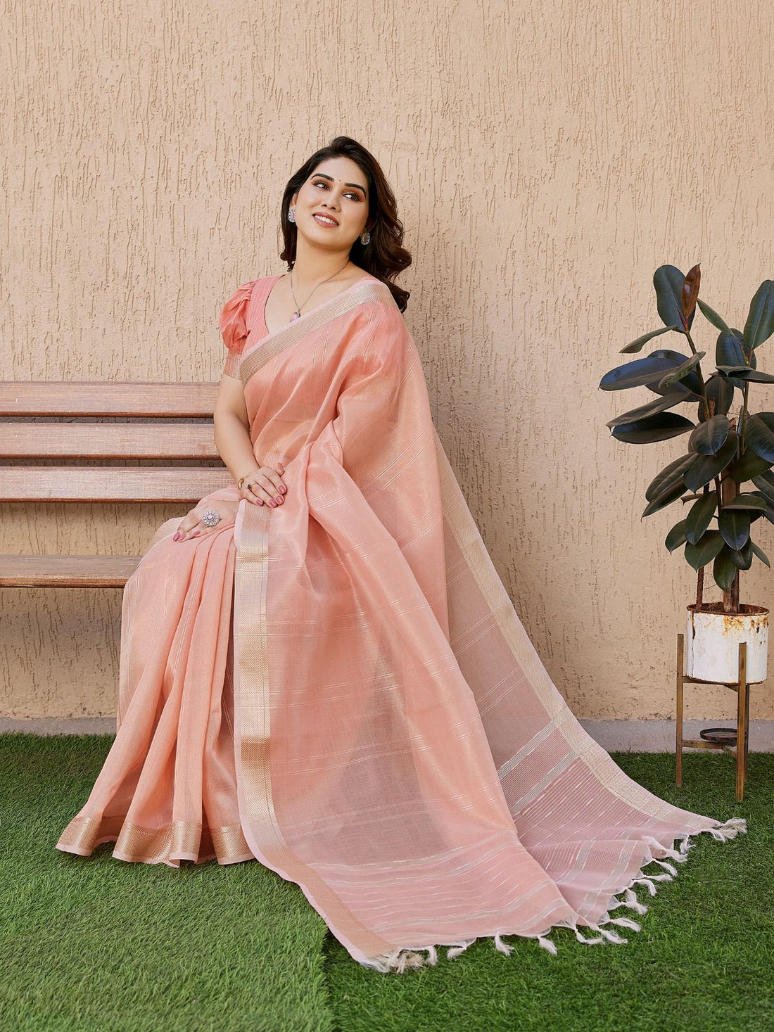Nazaakat - Peach Pure Linen Zari Woven Saree | Banarasii