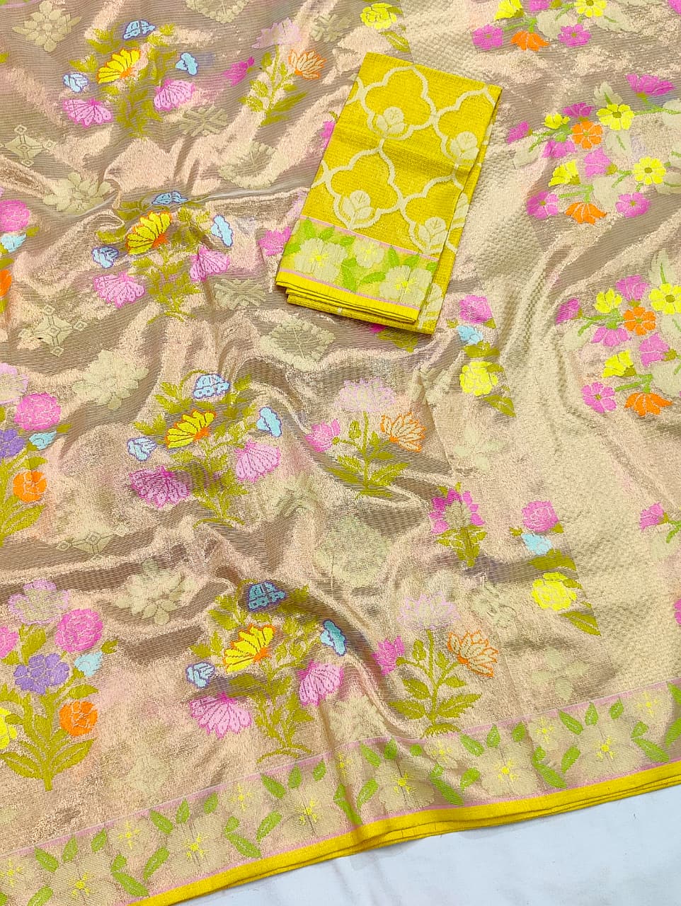 Nikhat - Champagne Gold Pure Gold Double Tissue Zari Kota GI Tagged Handloom Saree | Banarasii